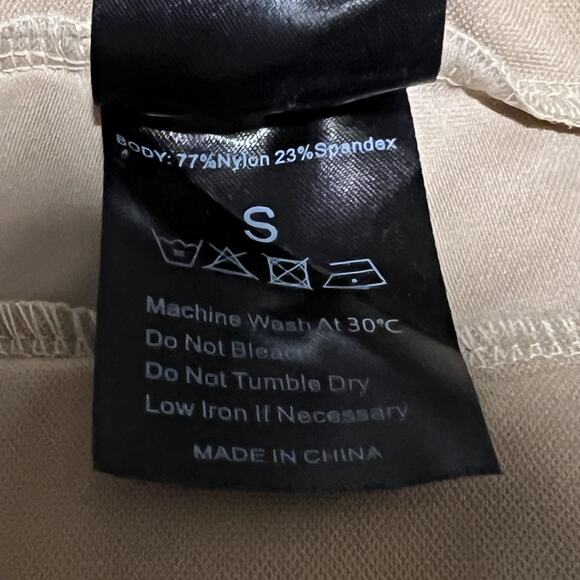 TAGOO Pants Womens Small Beige Stretch Pull On Back Pockets Nylon Spandex Skinny - Picture 4 of 8